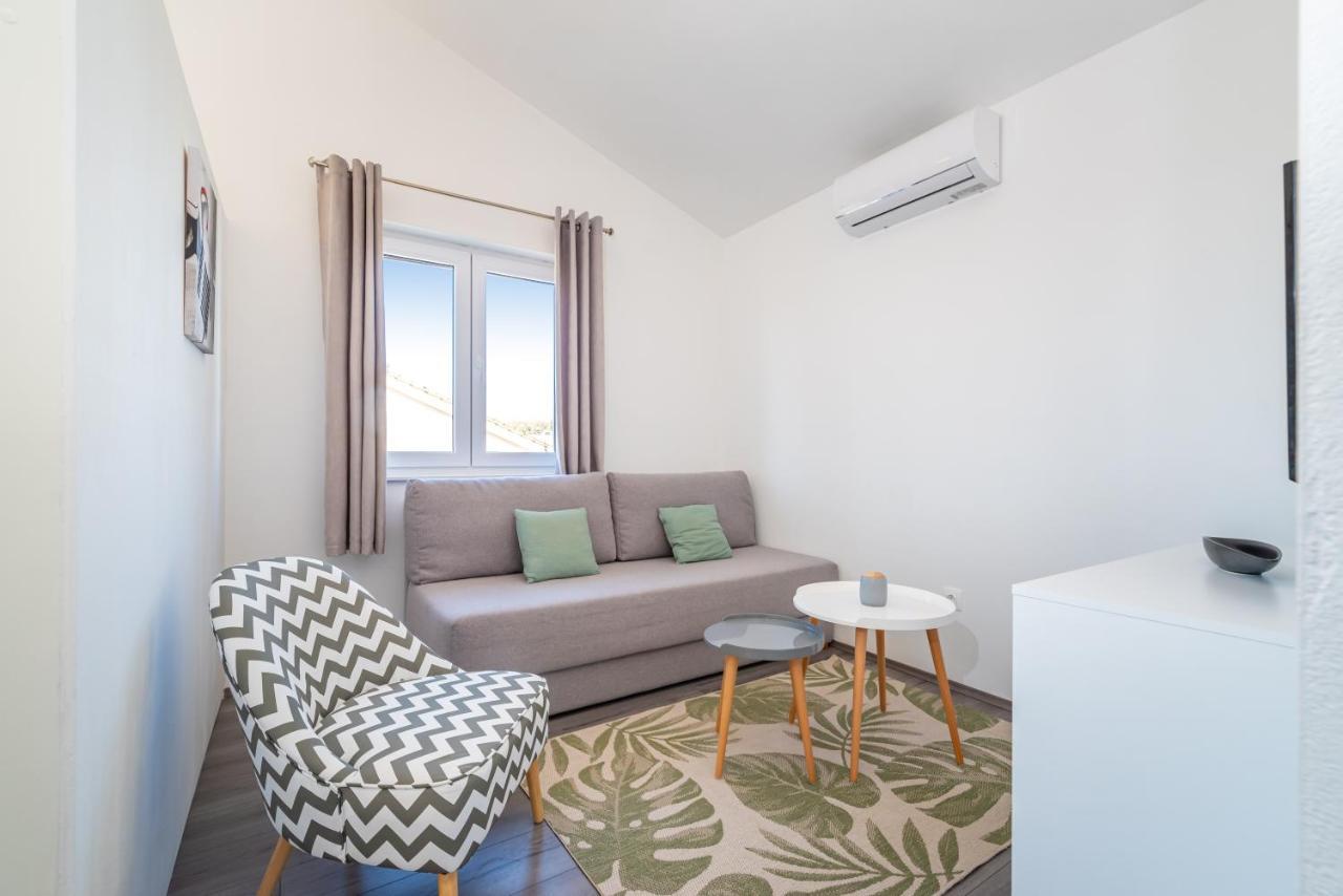 House Of Dalmatia Apartment Pakostane Exterior photo