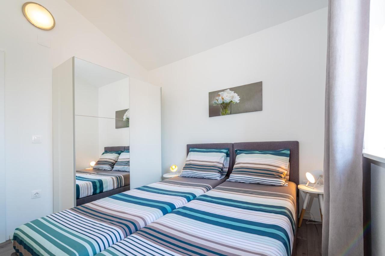 House Of Dalmatia Apartment Pakostane Exterior photo