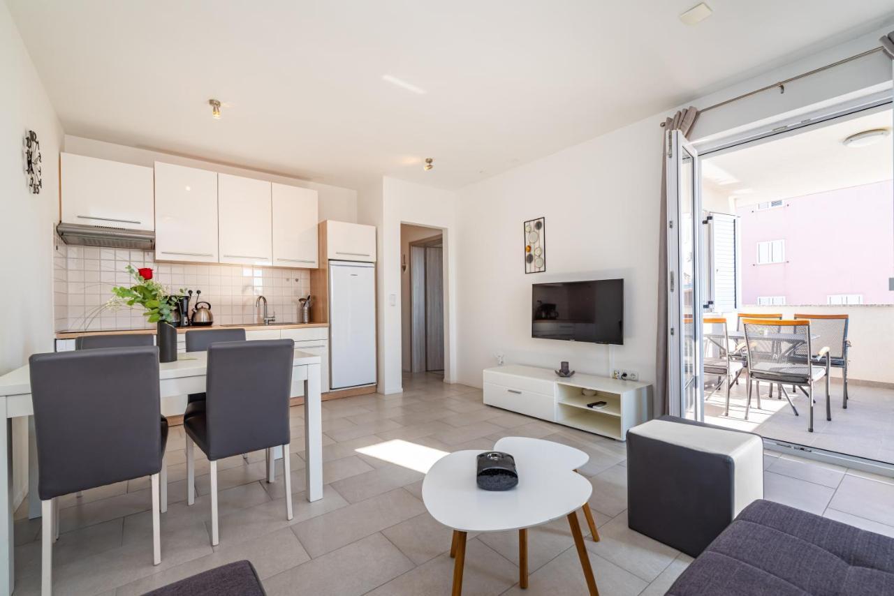 House Of Dalmatia Apartment Pakostane Exterior photo
