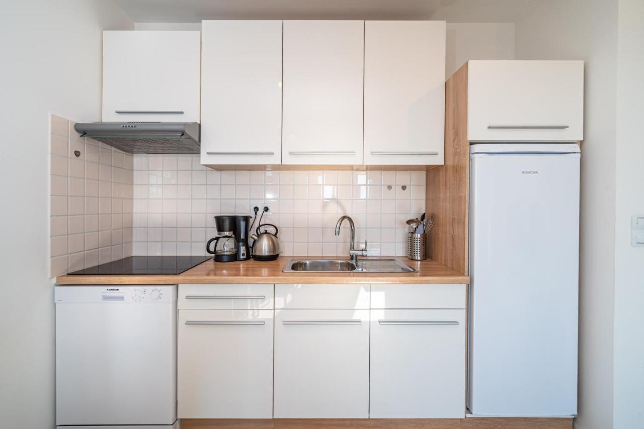 House Of Dalmatia Apartment Pakostane Exterior photo