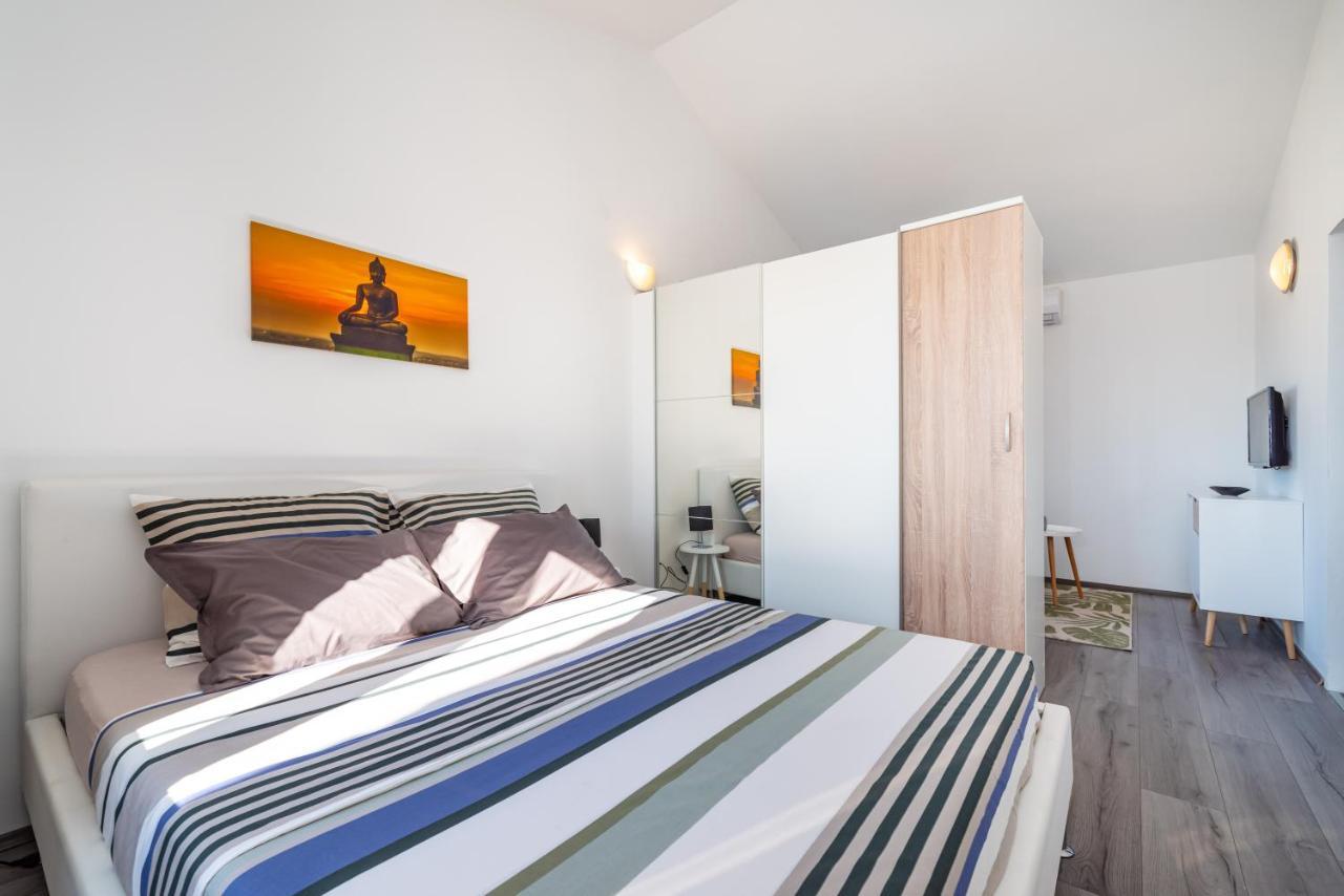 House Of Dalmatia Apartment Pakostane Exterior photo