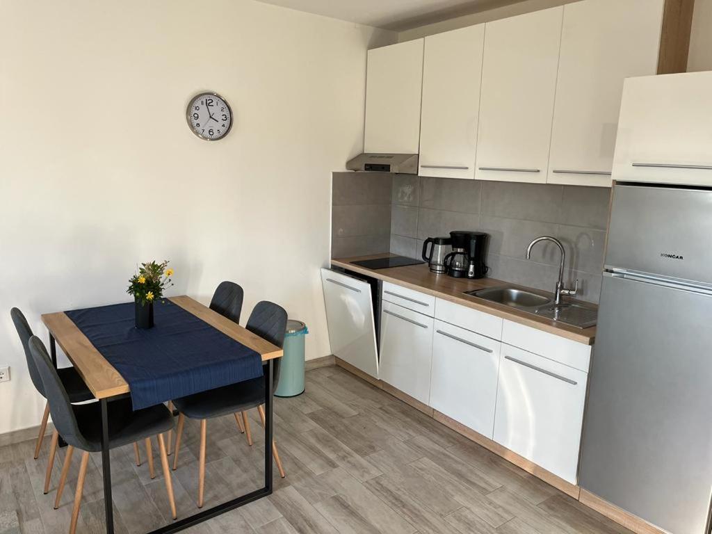 House Of Dalmatia Apartment Pakostane Exterior photo
